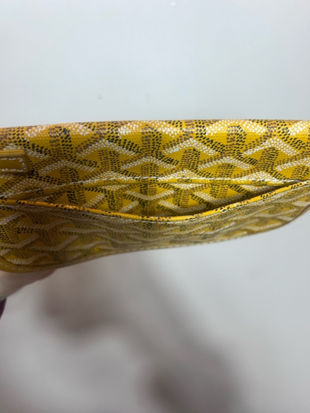 Goyard Saint Louis Pouch - Yellow - Picture 3 of 7